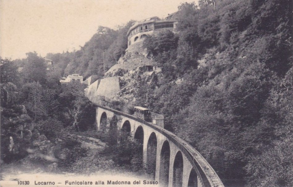 Schweiz Suisse Switzerland Madonna del Sasso funicular